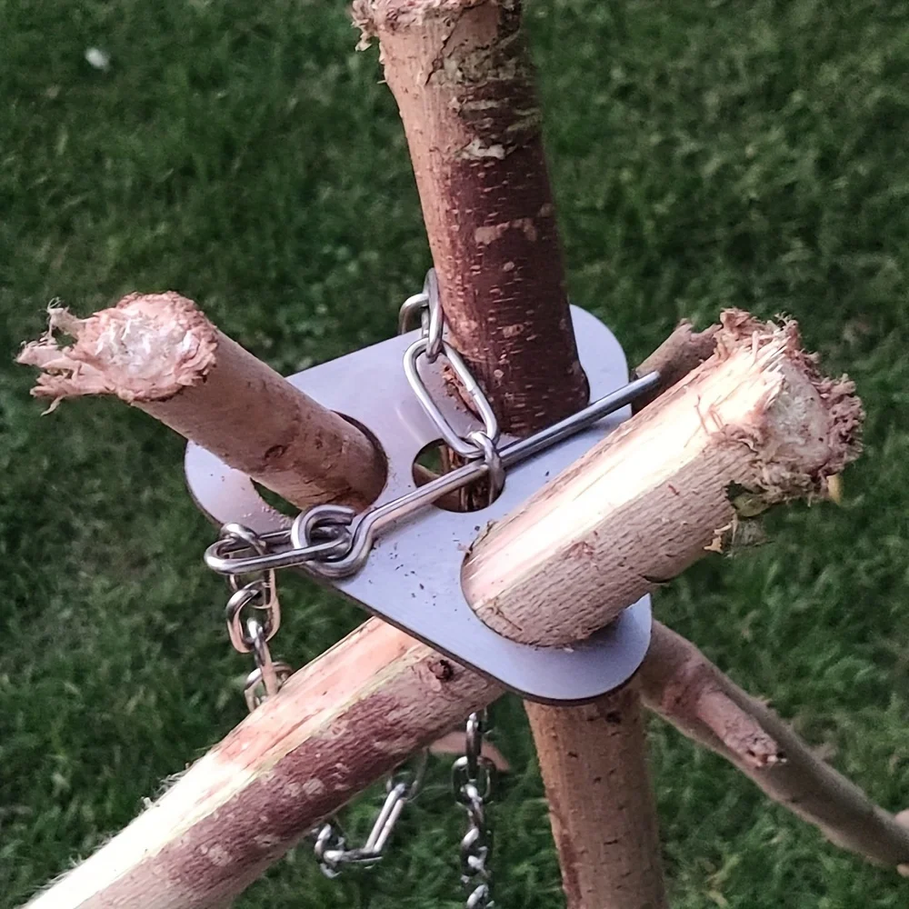 Trípode para barbacoa al aire  - Camping Cooking Utilities reseña y precio